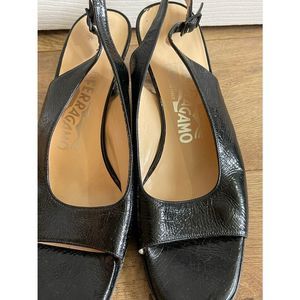 Salvatore Ferragamo patent leather sling back kitten heels